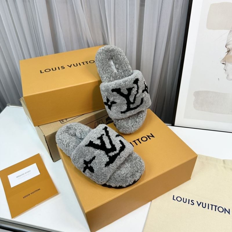 Louis Vuitton Slippers